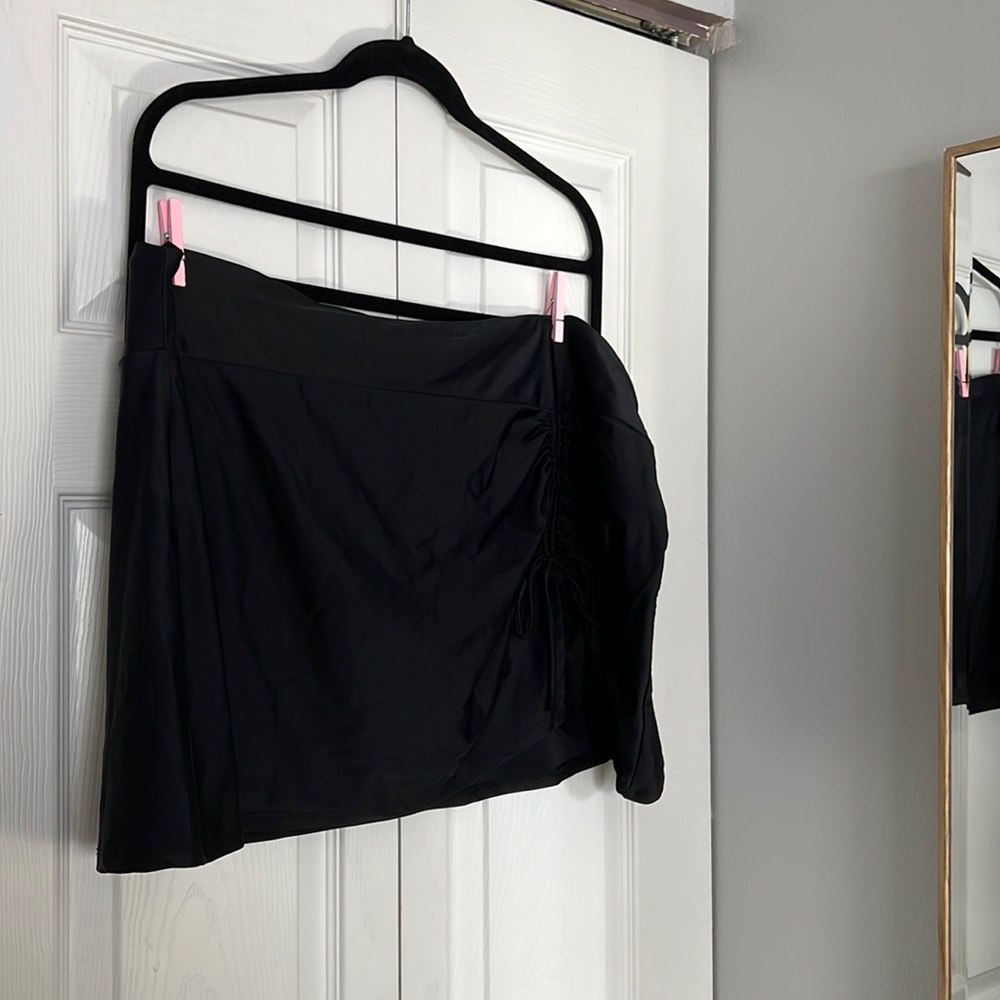 Time and Tru swim skirt